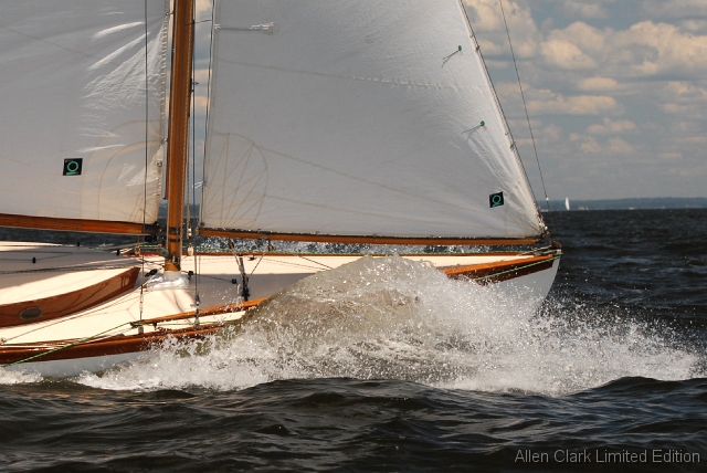 S Boat Bow 